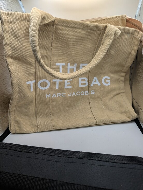 Marc Jacobs Handbags - Marc Jacobs "The Tote Bag" Beige Canvas With Crossbody Strap